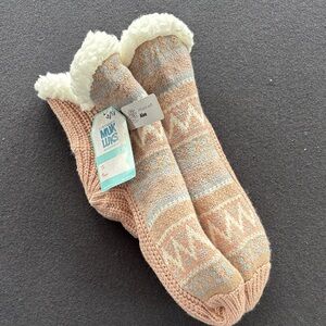 Muk Luks Tan and Cream Knit Slipper Socks